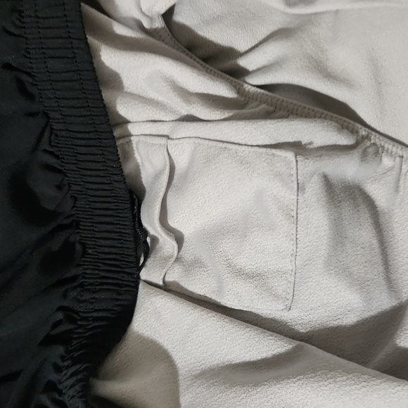 Nike Shorts Dri-Fit Womens Black Running L Polyester Lightweight - Picture 9 of 9